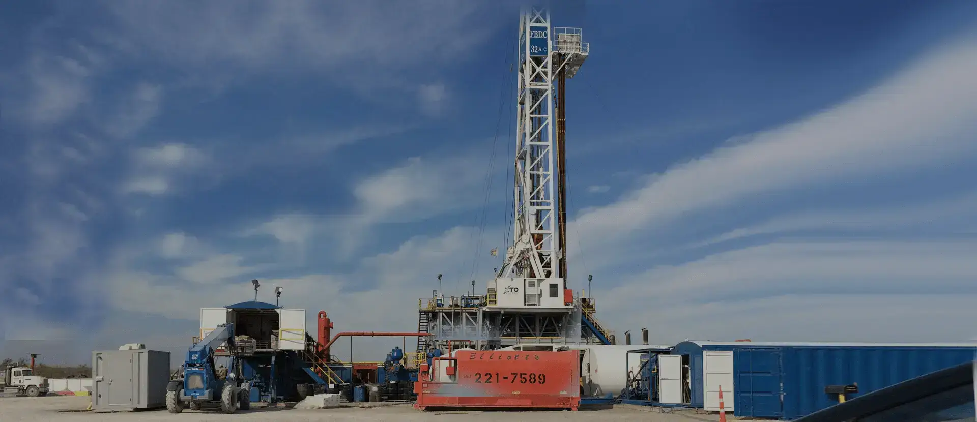 Ellicott Hydraulics banner slider image of drilling process